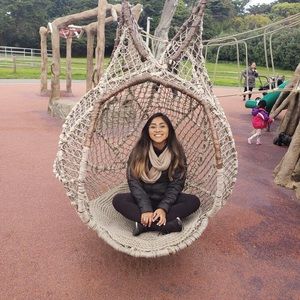 Meet your Posher, Nohami